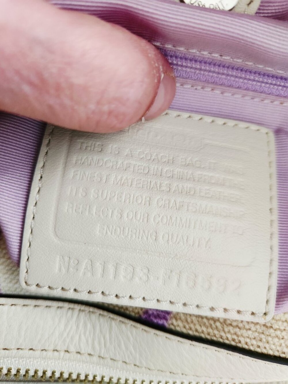 Euc Coach Soho Linen Signature Shoulder Bag Purse - Picture 12 of 12